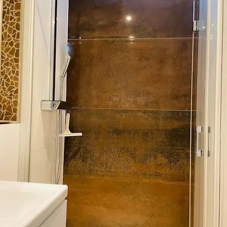 Traumvilla Im Herzen Hainichens شقة