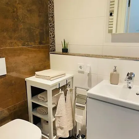 شقة Traumvilla Im Herzen Hainichens Hainichen